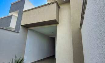 Imagem 2: Casa para venda possui 86 metros quadrados com 3 quartos em Moinho dos Ventos - Goiânia