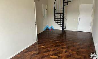 Imagem 3: Excelente apartamento duplex, com 3 quartos (sendo 1 suíte), todo reformado no Flamengo