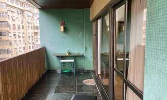 Imagem 3: Apartamento para venda tem 130 metros quadrados com 3 quartos em Copacabana - Rio de Janei