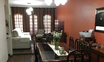 Imagem 2: Casa / Sobrado - 04 dormitórios - duas suítes - Piscina - Jardim Satélite - Venda