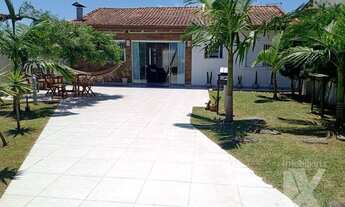 Imagem 2: Casa beira mar em Pontal do Sul com 3 dormitórios para alugar, 230 m² por R$ 1.150,00/dia