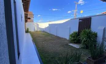 Imagem 5: Casa para venda possui 180 metros quadrados com 3 quartos em Centro - Taiobeiras - MG