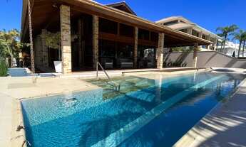 Imagem: FLORIANóPOLIS - Casa Padrão - Jurerê