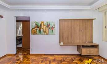 Imagem 4: Apartamento de 2 dormitórios com vaga para venda no bairro Petrópolis