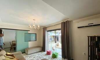 Imagem 4: Sobrado para aluguel possui 404 metros quadrados com 3 quartos