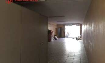 Imagem 3: Casa 250 m² - 3 dormitórios com suíte, 9 vagas, quintal com churrasqueira