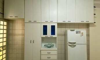 Imagem 3: Casa com Piscina a Venda no Ângela Rosa