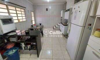 Imagem 3: Casa com 3 dormitórios à venda, 400 m² por R$ 500.000 - Parque do Mirante - Uberaba/MG