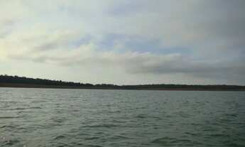 Imagem 4: Fazenda 200 hectares com 5 km de margem da represa em Três Marias