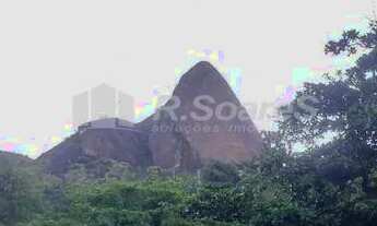 Imagem: Apartamento com 4 quartos no Grajaú. Rua