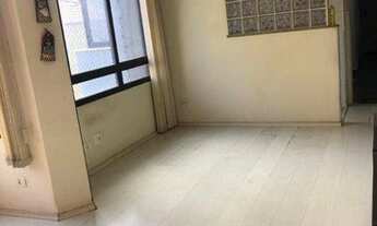 Imagem 2: 01 quarto, com armários, 01 vaga e piscina, nos Campos Elíseos, e próximo à Porto Seguro