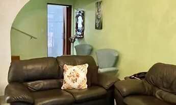 Imagem 3: Sobrado para venda possui 100 metros quadrados com 3 quartos