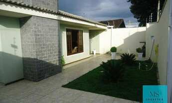 Imagem: Casas à venda na Rua Paula Freitas em Pinhais