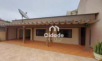 Imagem 2: Casa com 3 dormitórios para alugar por R$ 3.400,00/mês - Centro - Jaraguá do Sul/SC