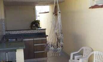 Imagem 2: Casa de 2 Dorm e terraço em São Vicente