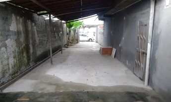 Imagem 3: Casa 2/4 com varanda na Conceição