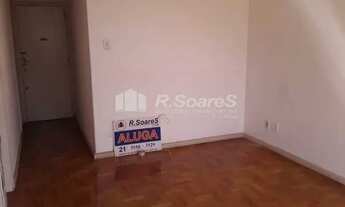 Imagem 2: Apartamento com 2 quartos no Maracanã, Rua Radialista Waldir Amaral