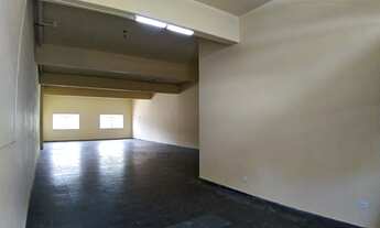 Imagem 2: Locação Galpão / depósito com 2 vagas na garagem