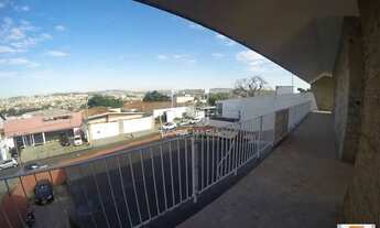 Imagem 5: Salão/Galpão (salão - sobrado) , cozinha planejada