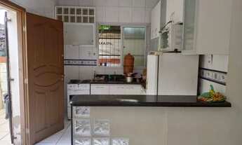 Imagem 4: Quarto em república feminina