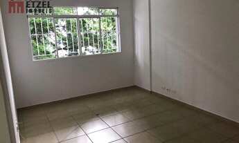 Imagem 2: EXCELENTE APARTAMENTO TODO REFORMADO, EM RUA COM EXCELENTE LOCALIZAÇÃO