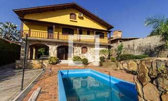 Imagem: Casa à Venda - São Luíz, 5 Quartos, 371