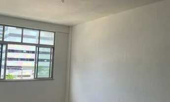 Imagem 5: Apartamento na Alcindo cacela com mundurucus muito bem localizado 1/4 3 andar escada