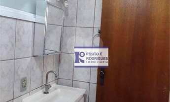 Imagem 7: Aluga apartamento, primeiro andar , com 3 dormitórios para alugar, 72 m² por R$ 1.720/mês