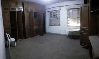 Imagem 3: Sobrado para aluguel tem 300 metros quadrados com 3 quartos em Gonzaga - Santos - SP