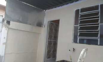 Imagem 2: Alugo casa em bangu a 100 metros do shopping