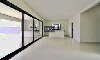 Imagem 5: Casa em Condomínio para Venda em Atibaia, condomínio shambala III, 3 dormitórios, 3 suítes