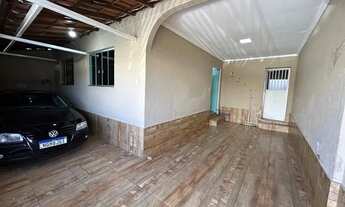 Imagem 2: ÓTIMA CASA Casa com 3 dormitórios