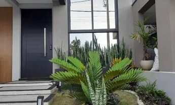 Imagem 2: Casa de condomínio para aluguel tem 176 metros quadrados com 3 quartos