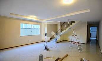 Imagem: Casa para Aluguel - Engenho do Mato, 3 Quartos