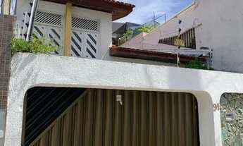 Imagem: Casa para aluguel com 4 quartos em Treze