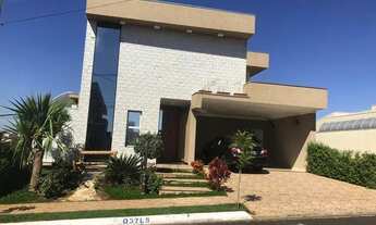 Imagem 2: Casa de condomínio sobrado para venda possui 300 metros quadrados com 4 quartos