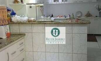 Imagem 5: Casa com 3 dormitórios à venda por R$ 450.000,00 - Estância São José - Poços de Caldas/MG