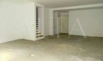 Imagem 4: Casa ensolarada e espaçosa em condomínio charmoso!