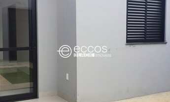 Imagem 2: Casa com 3 quartos para venda no bairro Novo Mundo