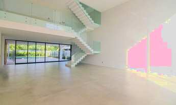 Imagem 2: Casa Triplex Alphaville Barra da Tijuca