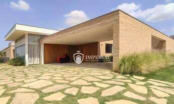 Imagem 4: Um refúgio inteiramente mobiliado e decorado!