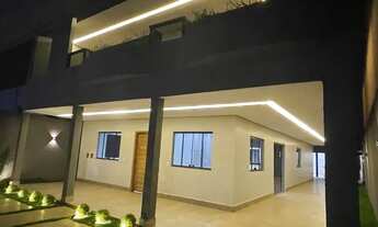 Imagem 2: VENDO CASA COM 4 QUARTOS E 3 SUÍTES NA VICENTE PIRES