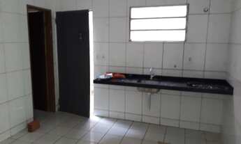 Imagem 6: Aluga-se ótima casa no bairro DNER, 3 quartos, 3 banheiros. ótimo preço 700 reais