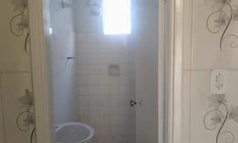 Imagem 6: Aluga-se Casa (pequena) Recém reformada