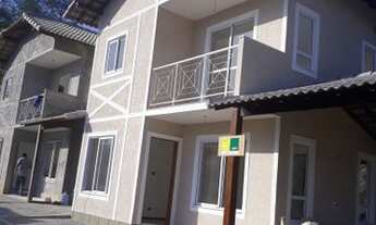 Imagem 2: Casa de condomínio para venda possui 150 metros quadrados com 4 quartos