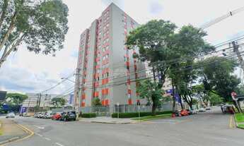 Imagem 4: Apartamento para venda possui 77 metros quadrados com 3 quartos em Portão - Curitiba - PR