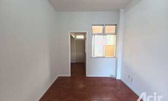 Imagem 4: Apartamento com 2 dormitórios à venda, 68 m² por R$ 300.000,00 - Praça da Bandeira - Rio d