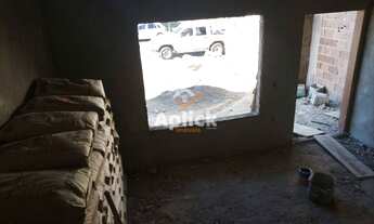 Imagem 4: Maravilhosa Casa 3 Quartos, Suíte, Closet, Quintal com total de 180 M² em Morada de Laranj