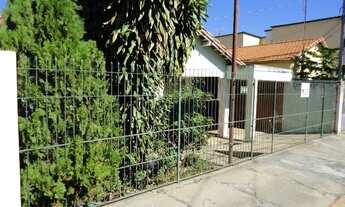 Imagem 3: CASA COM EXCELENTE TERRENO