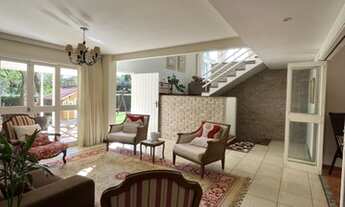 Imagem 2: CHÁCARA COM 1480 M² DE TERRENO E 480 M² DE ÁREA CONSTRUÍDA COM 3 DORMITÓRIOS, SENDO 1 SUÍT